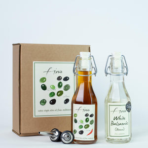 SPANISH OLIVE OIL AND BALSAMIC GIFT BOX - 250ML CHILLI OIL AND 250ML WHITE BALSAMIC (BLANCO) WITH TWO CHROME POURERS
